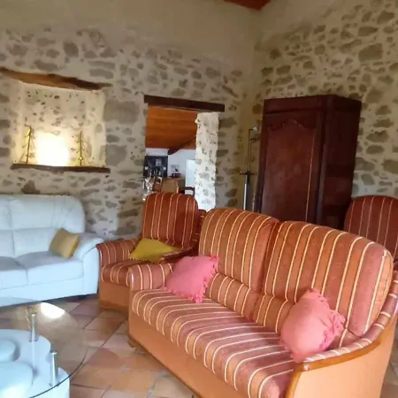Prázdninový dům Maison Du 13eme Siecles
